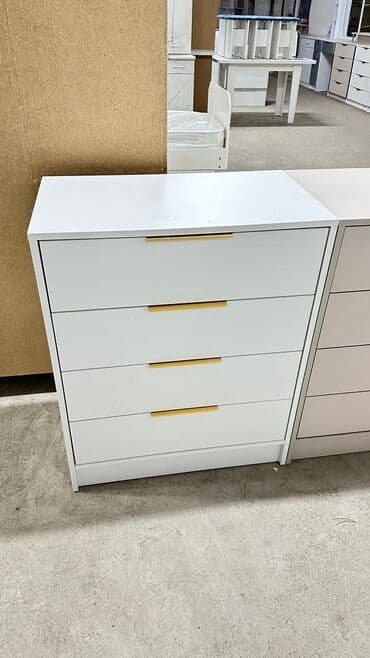 Комоды для одежды