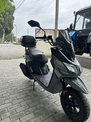 мото зарядка: Тип скутера 150 куб. см, Бензин — 2