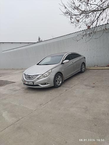 Hyundai Sonata: 2010 г., 2 л, Автомат, Бензин, Седан