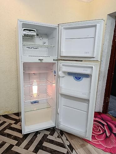 черный холодильник: Холодильник LG, Б/у, Двухкамерный, No frost, 60 * 170 * 60 — 7