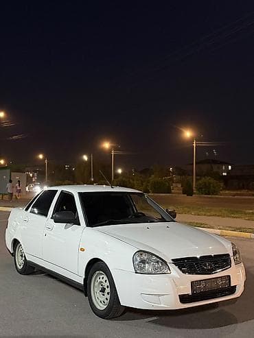 ВАЗ (ЛАДА) Priora: 2016 г., 1.6 л, Кол менен иштөөчү, Бензин, Седан — 2