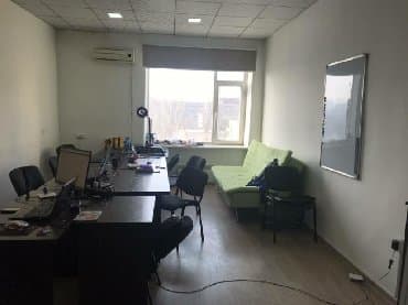 я ищу работу в кафе: Ижарага берем Офистик, 25 м², Административдик имаратта — 2