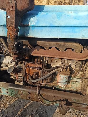 toyota mr: Трактор колесный, класс тяги ~1,4–1,6 (тип МТЗ/ЮМЗ). Кабина — 6