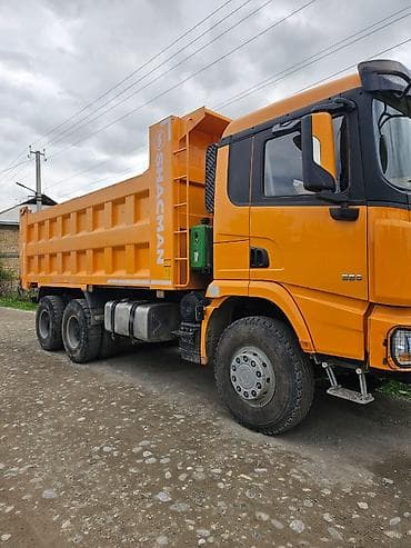 124 e500: Грузовик, Shacman — 3
