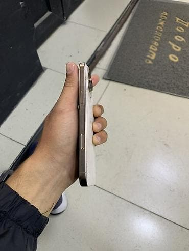 asus rog b class: Продаю Айфон 16 про мах все работает не вскрытый раьотает идеально — 2