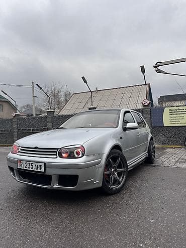 Volkswagen Golf: 2000 г., 1.8 л, Механика, Бензин, Хэтчбэк