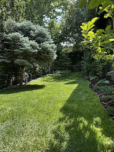 садовники: Садовник: сеем газон,полив, уборка, обслуживание домов раз неделю — 3