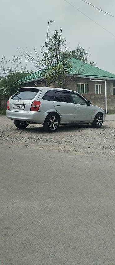 Mazda Familia: 2001 г., Механика, Газ, Универсал