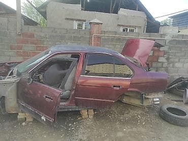 bmw e50: Продаю кузов BMW E34 вместе с дверьми и богажником провода на месте — 1