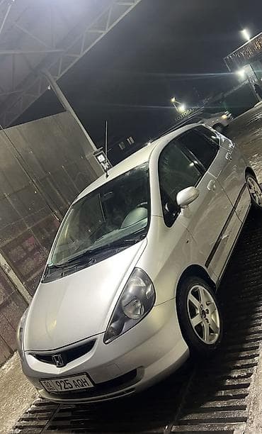 меняю на эстиму: Сдаю Honda Jazz под такси, Долгосрочно, | Залог — 2