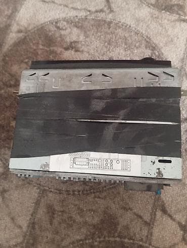 i3 4: Б/у, 1-DIN, Без системы — 4