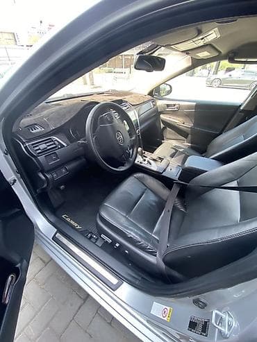 corolla 2004: Toyota Camry: 2016 г., 2.5 л, Автомат, Бензин, Седан — 4