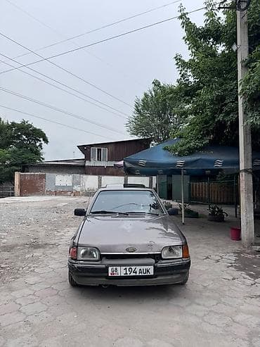 byd leopard: Ford Escort: 1990 г., Автомат, Бензин, Седан — 3