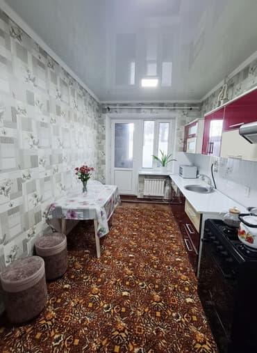 дом с орок: 3 комнаты, 60 м², 1 этаж, Евроремонт — 1