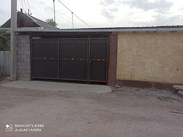 сдаю дордой: Уй Сатылат полу дом 5 сотух 4 ком кухня очок кана сарай бар Ивановка — 1