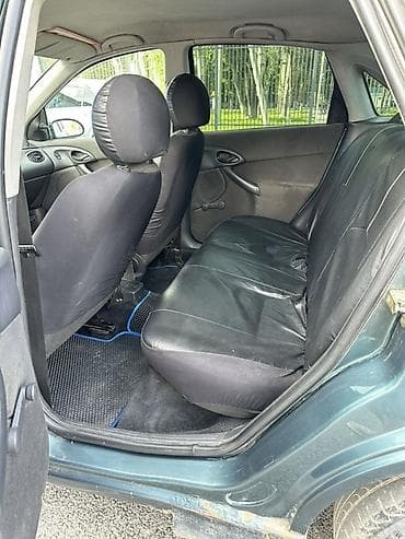 mini cooper s: Ford Focus: 2002 г., 2 л, Автомат, Бензин, Седан — 10