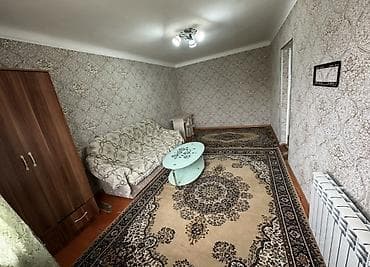 osh flat: Советская/Скрябина Сдается 1х ком квартира Этаж: 3 из 3 Серия — 5