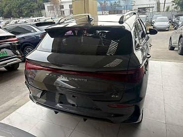 BYD E2: 2021 г., Электромобиль, Хэтчбэк