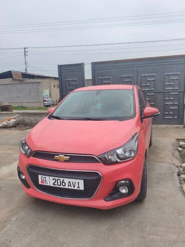 Chevrolet Spark: 2017 г., 1 л, Автомат, Бензин, Хетчбек — 1