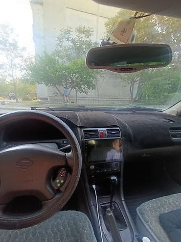 audi a8l: Nissan Maxima: 2000 г., 2 л, Ручные, Бензин, Седан — 5