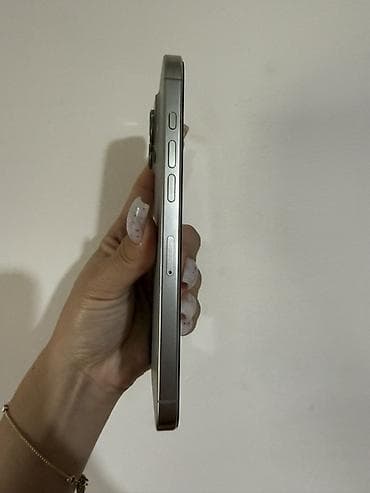 ipod 3 touch: IPhone 16 Pro Max, Б/у, 256 ГБ, Natural Titanium, 92 % — 2