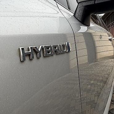 levin: Toyota Levin: 2020 г., 1.8 л, Вариатор, Гибрид, Седан — 8