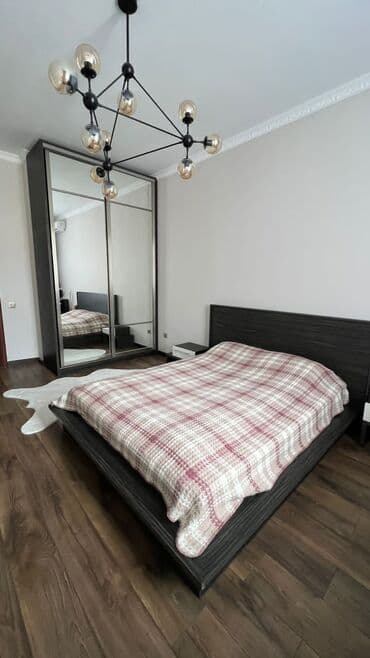 сниму квартиру на долгий срок город ош: 4 комнаты, Риэлтор, Без подселения, С мебелью полностью — 8