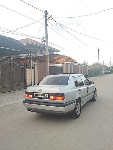 Продажа авто: Volkswagen Vento: 1995 г., 1.8 л, Механика, Бензин, Седан — 6