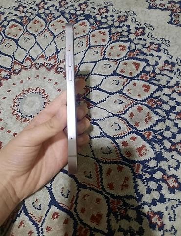 iphone 5se: IPhone 13, Розовый — 2