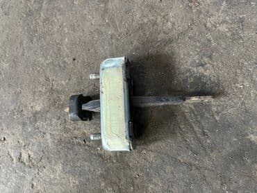 набор ключей в чемодане цена: Неизвестный ограничитель двери, Неизвестный дверной ограничитель — 1