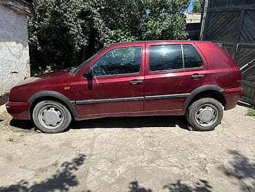 разный: Volkswagen Golf: 1993 г., Хэтчбэк — 2