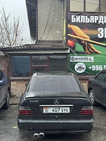 Mercedes-Benz W124: 1993 г., 3.2 л, Автомат, Бензин, Седан