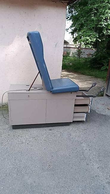 ветеринарный стол: Гинекологическое кресло/процедурный стол с тумбой Описание: - — 2