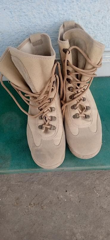 Берцы/тактические ботинки песочного цвета одевали только один день -