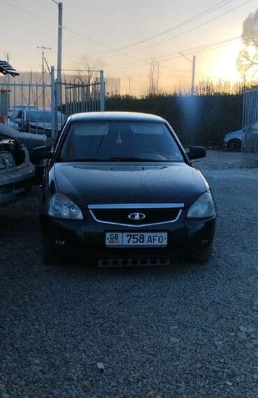 Водный транспорт: ВАЗ (ЛАДА) Priora: 2007 г., 1.5 л, Механика, Бензин, Седан — 1