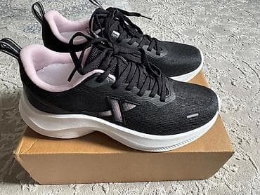 Кроссовки, 37, Новый, цвет - Черный