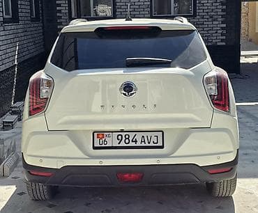 kia k5 2018: Ssangyong Tivoli: 2019 г., 1.5 л, Автомат, Бензин, Кроссовер — 2