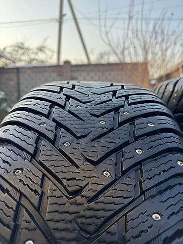 maxxis 980: Шины 285 / 60 / R 18, Зимняя шипованная, Б/у, Комплект, Внедорожные (АТ/МТ), Nokian — 8