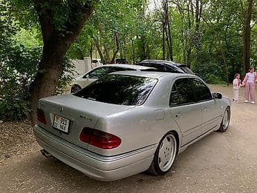 v class: Mercedes-Benz E-Class: 1998 г., 3.2 л, Автомат, Бензин, Седан — 7