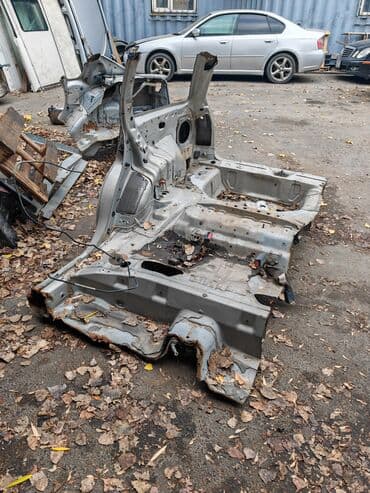 стекло и зеркала бишкек: Заднее правое Subaru, 2000 г., Б/у, Оригинал — 3