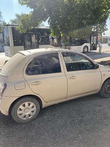 wuling mini ev: Nissan March: 2002 г., 1.3 л, Автомат, Бензин, Хэтчбэк — 2