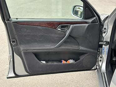 е 52: Mercedes-Benz E-Class: 2002 г., 3.2 л, Автомат, Бензин, Седан — 10