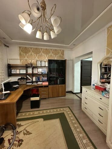 токмок продается дом: Полдома, 125 м², 4 комнаты, Собственник, Косметический ремонт — 6