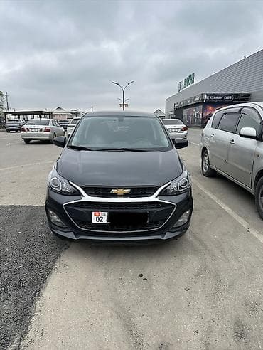 Транспорт: Chevrolet Spark: 2019 г., 1 л, Автомат, Бензин, Хетчбек — 1