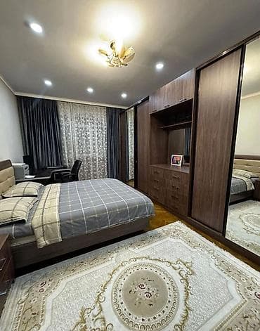 Дома: 550 м², 9 комнат, Амбарная, Балкон застеклен, Утепленный — 1