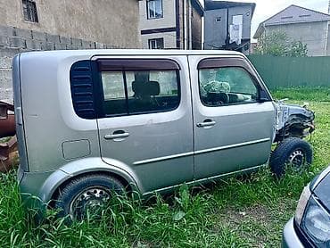 Nissan Cube: 2003 г., 1.3 л, Автомат, Бензин, Минивэн