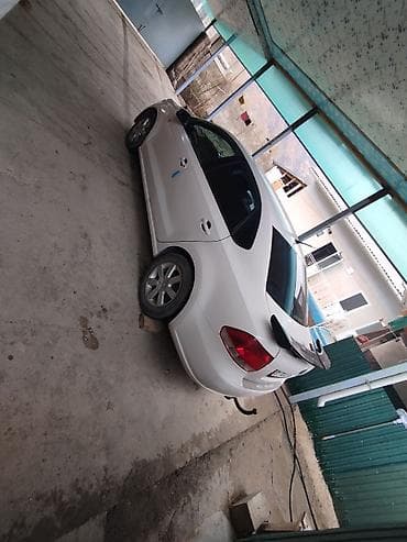 машина голф2: Volkswagen Polo: 2013 г., 1.6 л, Ручные, Бензин, Седан — 5