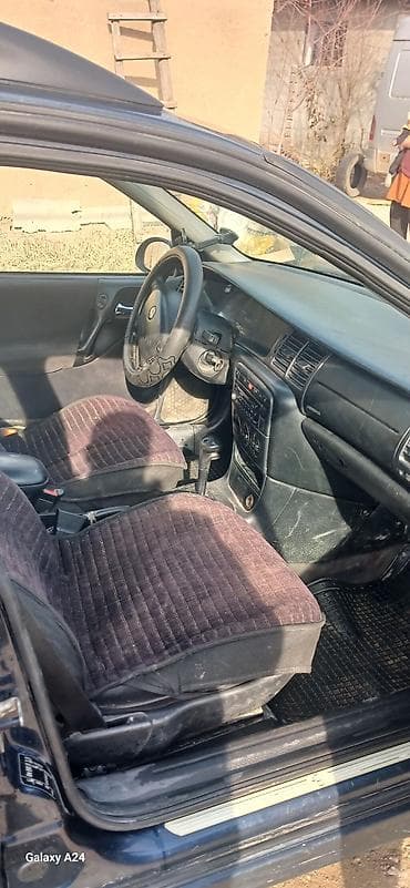 Opel Vectra: 2001 г., 1.8 л, Механика, Бензин, Универсал