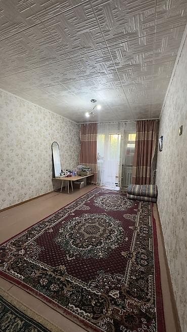 в глобус: 1 комната, 35 м², 104 серия, 4 этаж, Старый ремонт — 7