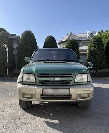 lexsus 460: Isuzu Bighorn: 2001 г., 3.1 л, Автомат, Дизель, Внедорожник — 2